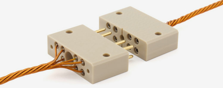 PEEK UHV Connector