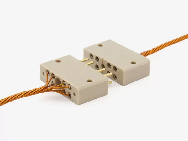PEEK UHV Connector